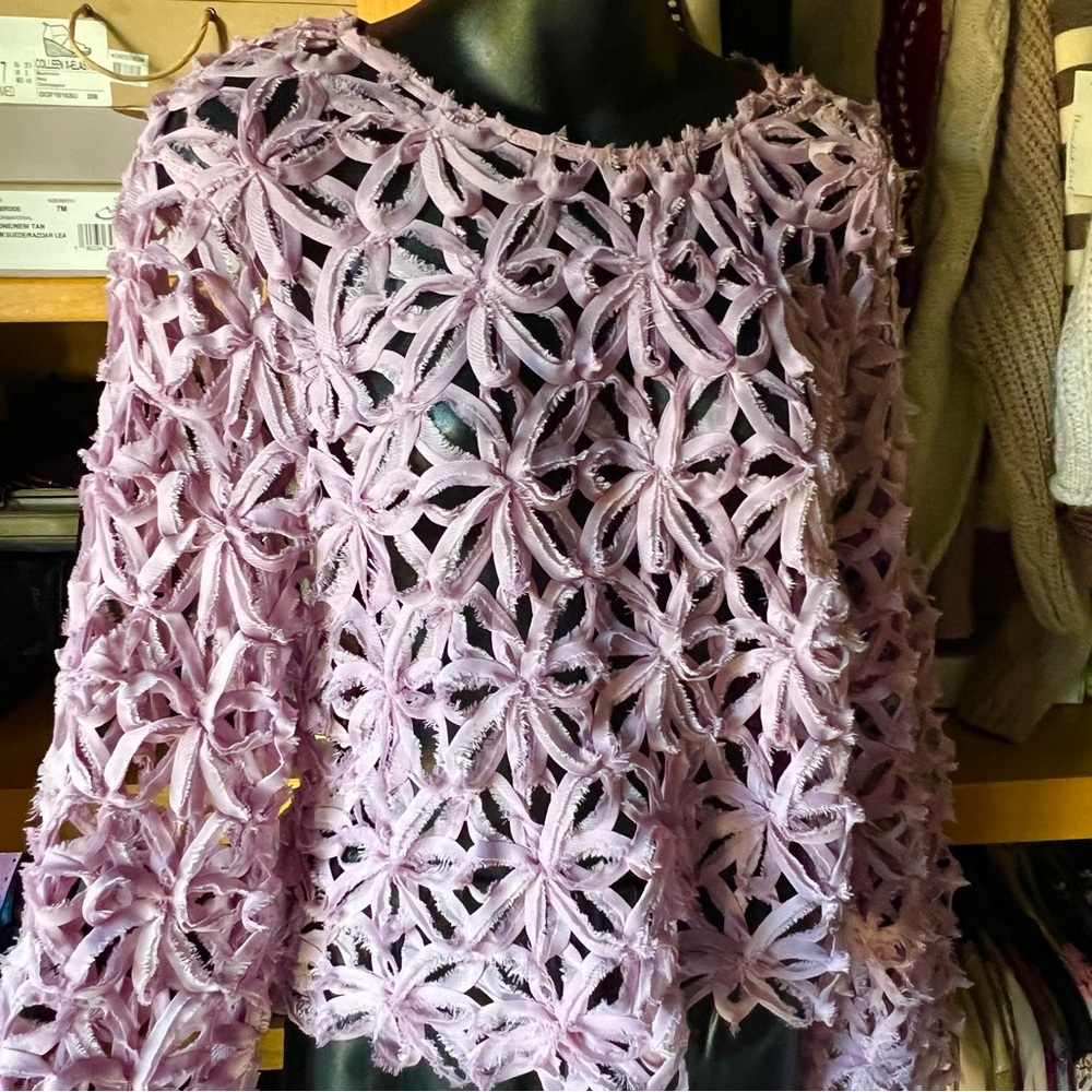 WILLOW & Root From The BUCKLE Dusty Rose Floral Stitch Fabric - Picture 2 of 10